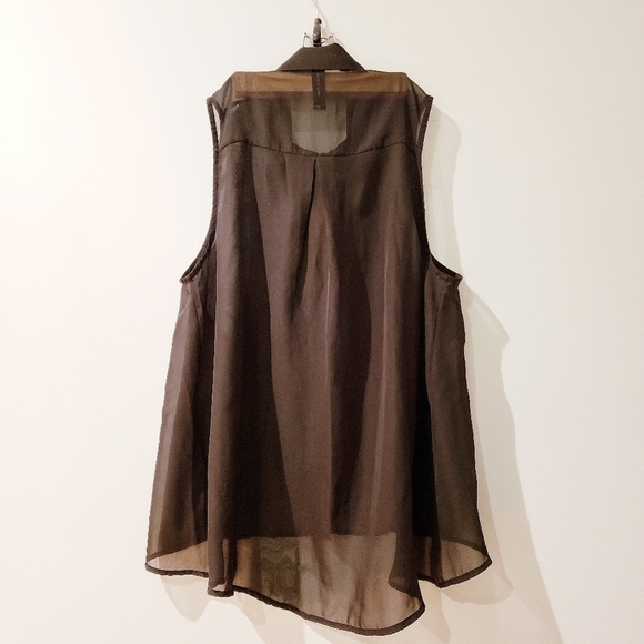 FCNY Sheer Black Sleevless Button Down Top - Picture 2 of 7